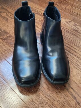 Skechers Men's Black Leather Zip Ankle Boots